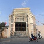 Bán đất tặng nhà kdc n19 biconsi dĩ an trục chính cực đẹp,giá chỉ 3 tỷ 350! đầu tư lời ngay!