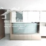Bán nhà lạc long quân, 32m, 6 tầng thang máy, nhà mới ở ngay, 8.6 tỷ