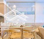 Bán căn 1pn the sóng, tầng cao, view biển, nhà gđ nghỉ dưỡng nên còn mới hoàn toàn, giá 2tỷ250