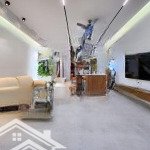 Lên sóng căn nhà với thiết kế hiện đại nằm ngay đường huỳnh văn bánh, 3pn, 65m2, giá 2,87 tỷ. shr