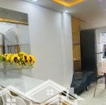 Rẻ quá bán căn góc đẹp có sổ hồng gần siêu thị go nha trang tầng cao ct1 ở và cho thuê tốt 1ty565
