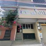 Bán căn nhà 2 mt lý thái tổ kế bên trung tâm thương mại thế giới tp mới bình dương giá 6 tỷ5