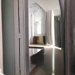 Phòng master mới đủ nt cho nấu ăn 32m2 có ban công, bếp riêng chỉ 4tr2