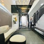 Bán gấp nhà ngay trung tâm thành phố đường hồ biểu chánh| 60m2| giá 2tỷ650| gần chợ phú nhuận