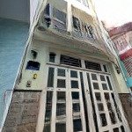 Nhà 3 tầng đỗ nhuận tân phú ngang 4m có 3pn sổ riêng hoàn công đủ. giá chỉ 4,1 tỷ còn thương lượng