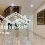 Siêu hiếm liền kề phân lô kđt văn phú dt 100m 5 tầng mt5m-ô chờ thang máy- cạnh công viên hà đông