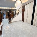 Bán nhà lĩnh nam 35m x 5 tầng , trước nhà ba gác quay đầu , cách mặt đường lớn 80m , sổ đỏ