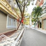 Bán nhà riêng 53m, 6 tầng, thang máy, gara ô tô , tại võ chí công, xuân la, giá 21.5 tỷ