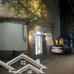Nhà phố 3 tầng 7m x 12m. góc 2mt hẻm xe hơi nguyển thị đặng full nội thất