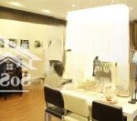 Bán biệt thự vườn đào , lạc long quân , tây hồ . dt 260 m2, nhà xây 5 tầng , mt 15 m ( giá 150 tỷ )
