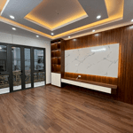 Nhà nguyễn chính, mới, kinh doanh, thang máy, ngõ thông, 38mx5t, 10.9 tỷ.
