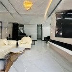Bán nhà riêng tại phường 8, vĩnh long, lộ ô tô 2,38 tỷ, 126m2, giá ưu đãi