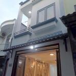 Nhà rất đẹp 1 trệt 1 lầu đúc có sân hông cửa sau cổng phụ tan thới hiệp