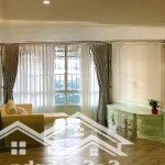 Cần bán căn hộ giai việt,q8 sổ hồng 150m2 3pn nhà đẹp tặng nội thất cao cấp. lh 0907778411