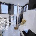 Bán tòa chdv hoàng ngân, lê văn lương 97m*7t, 29 phòng khép kín, dòng tiền 140 triệu/tháng