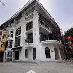 Chính chủ bán căn nhà lô góc 3 mặt thoáng tại kdt văn quán, diện tích 90, 4 tầng, mt25m, giá 21 tỷ