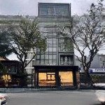 Cắt lỗ toà vp 7t new full nội thất 200m2 mt10m phố chương dương view sông hàn&pháo hoa lãi 120tr/th