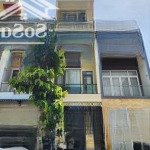 Nhà 3 tấm gần quốc lộ 1 k giá rẻ 5 tỷ 3 tl