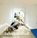 Siêu phẩm ngõ ô tô, phân lô, kinh doanh đang cho thuê 40tr/th cách 1 nhà ra mặt phố yên lãng, 6t