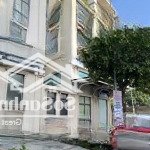 Bán lô đất đẹp mặt tiền trần não vị trí đắc địa để xd cao ốc vp