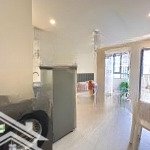 Studio ban công full nội thất gần công viên hoàng văn thụ-sân bay tsn