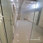 Cho thuê nhà liễu giai - ba đình ô tô vào nhà có thang máy giá 40 triệu/tháng