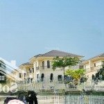 Phú quốc hot! 1 căn biệt thự mặt tiền đường 68m, full nội thất, có sổ hồng, cho thuê 30tr/ tháng