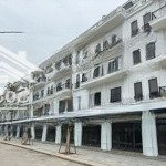 Bán liền kề tại khu đấu giá đông dương đức thượng