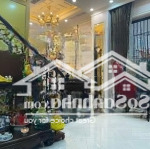 Hót! trích sài - tây hồ - lô góc 2 thoáng - ngõ thông - ô tô gần . dt 52m*3tầng, giá 8.9tỷ .