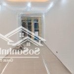 Nhà mới tinh đường láng_diện tích 42m2 x 6 tầng_ thang máy_ngõ thông_ô tô tránh_kinh doanh đỉnh