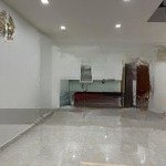 Cho thuê nhà phố lakeview city view hồ, mặt tiền 25m dt 5x20m full nội thất giá 35tr lh 0902872670