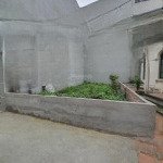 Bán gấp mảnh đất bát khối ô tô dt 30m2 mt 4.3m, giá 2.9 tỷ
