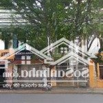 Cho thuê nguyên căn đỗ quang- 2mt trước sau rộng 14m, dt 150m* 4 tầng, vị trí kd đỉnh. giá 50tr/th