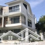 Bán gấp bt mặt hồ và mặt lê quang đạo an vượng villa, giá thỏa thuận, 180m2, hà đông, hn