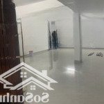 Mặt bằng kinh doanh phạm văn đồng 90m2 giá 12tr/th