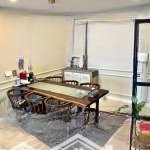 Chính chủ bán căn 85m2 hướng view hồ ngoại giao đoàn tầng trung view cực thoáng sổ đỏ đầy đủ