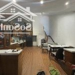 Bán nhà láng hạ - 40m2 nở hậu - 6 ngủ - ngõ thoáng - giá 7.5 tỷ có thương lượng - 0843983456