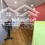 Q4 mtkd sầm uất. kdc dân trí cao .shr 73m2 . 2 tầng hoàn công đủ chỉ 8.499 còn tl