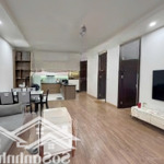 Bán 2pn diện tích 90m2. đã đập bếp cực thoáng, giá 7, x tỷ có thương lượng liên hệ ngay: 0397934491