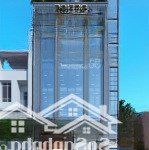 Bán gấp nhà ngay mt phan xích long q bìnhthạnh hđt: 100 triệu/tháng dt: 8x25m kc: 4t giá bán: 60 tỷ