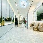 Bán gấp nhà phố phạm huy thông ba đình 3m ra ô tô tránh sát hồ kd tốt 32.6m 5t mt 4m full nội thất