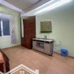 Cho thuê phòng 68/27 út tịch, p4, 22m2 - nội thất mới. gần vòng xoay lăng cha cả, sân bay tsn