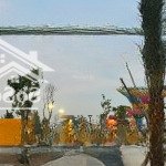 Cho thuê ô hàng ở phố đi bộ vinhomes grand park giá 22tr/ tháng