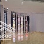 Cc bán nhà 7 tầng lô góc 3 mặt ngõ cách phố 15m, ngõ thông rộng 5 - 6m ôtô tránh, tiện làm vp, cty