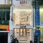 Cho thuê nhà mặt phố hàng gà, 130m2 x 2 tầng, mt: 5m, vị trí đắc địa ngay aha cửa đông