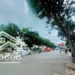 Mặt tiền cách q1 hơn 100m2 vị trí đẹp số nhà đẹp lề 5m - cho thuê nửa mặt tiền trệt 20tr/1t