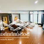 Chính chủ bán căn 95m2. tầng trung. căn góc, ban công đn full nội thất. 3pn-2vs.