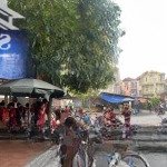 Chính chủ tôi bán lô mặt nhìn trường học, có sổ hồng không lỗi tại vườn sen từ sơn. lh 0326569236