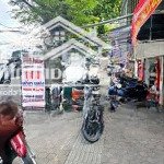 Bán nhà mặt đường trường chinh vị trí đắc địa, đầu bệnh viện nhi đức. kd cực tốt, nhà 2 mặt tiền