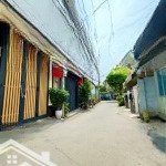 Bán nhà 2 tầng- 66m2 - hxh thông tứ tung- khu vực cực kì an ninh. hơn 5 tỷ
